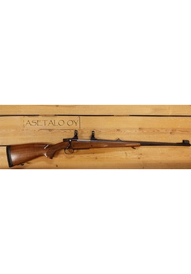 CZ 550 MEDIUM 9,3X62 KÄYT.KIVÄÄRI + KOZAP 30MM JALUSTA