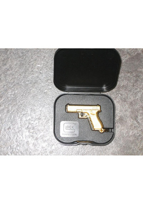 GLOCK AVAIMENPERÄ METAL GOLD PLATED 4667