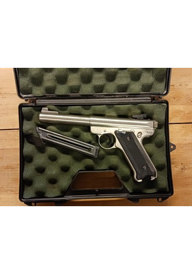 RUGER KMK512 .22LR KIERRE KÄYT PIENOISPISTOOLI