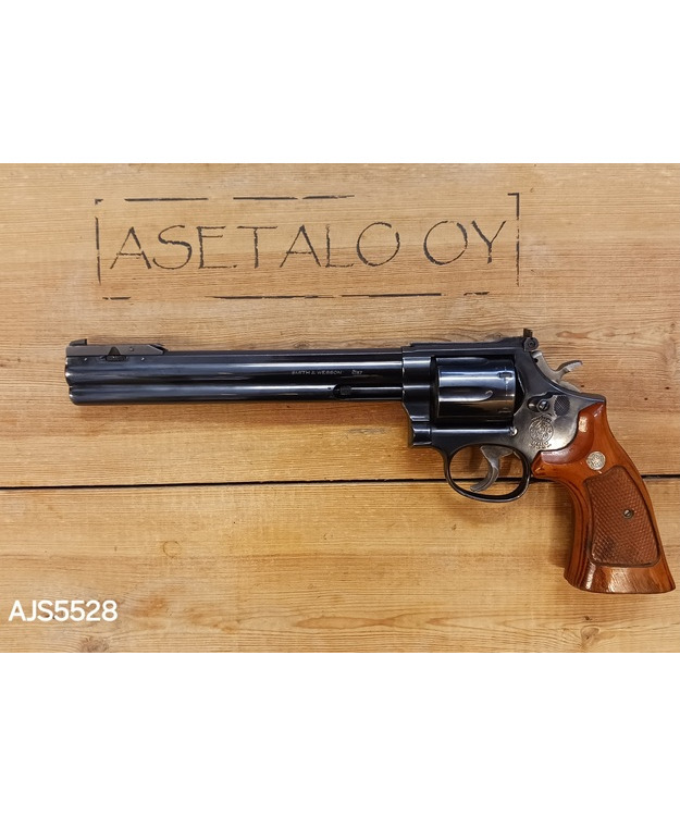 S&W M586 8 3/8" AF 357 MAG KÄYT REVOLVERI